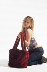 RUBY RED LAPTOP TOTE